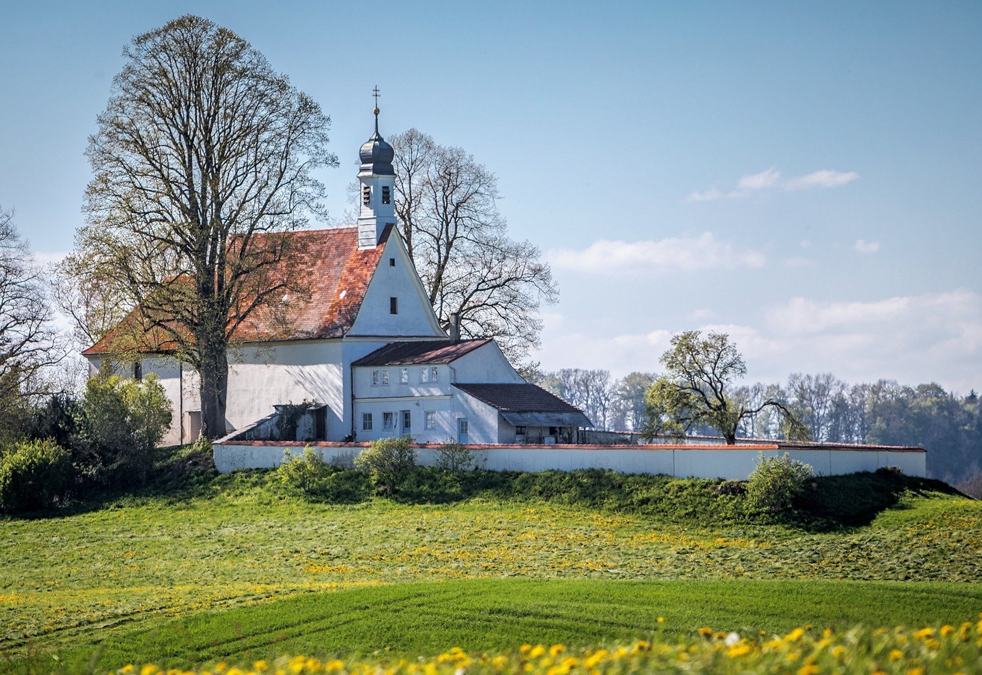 Blick auf die Loretokapelle Wolfegg